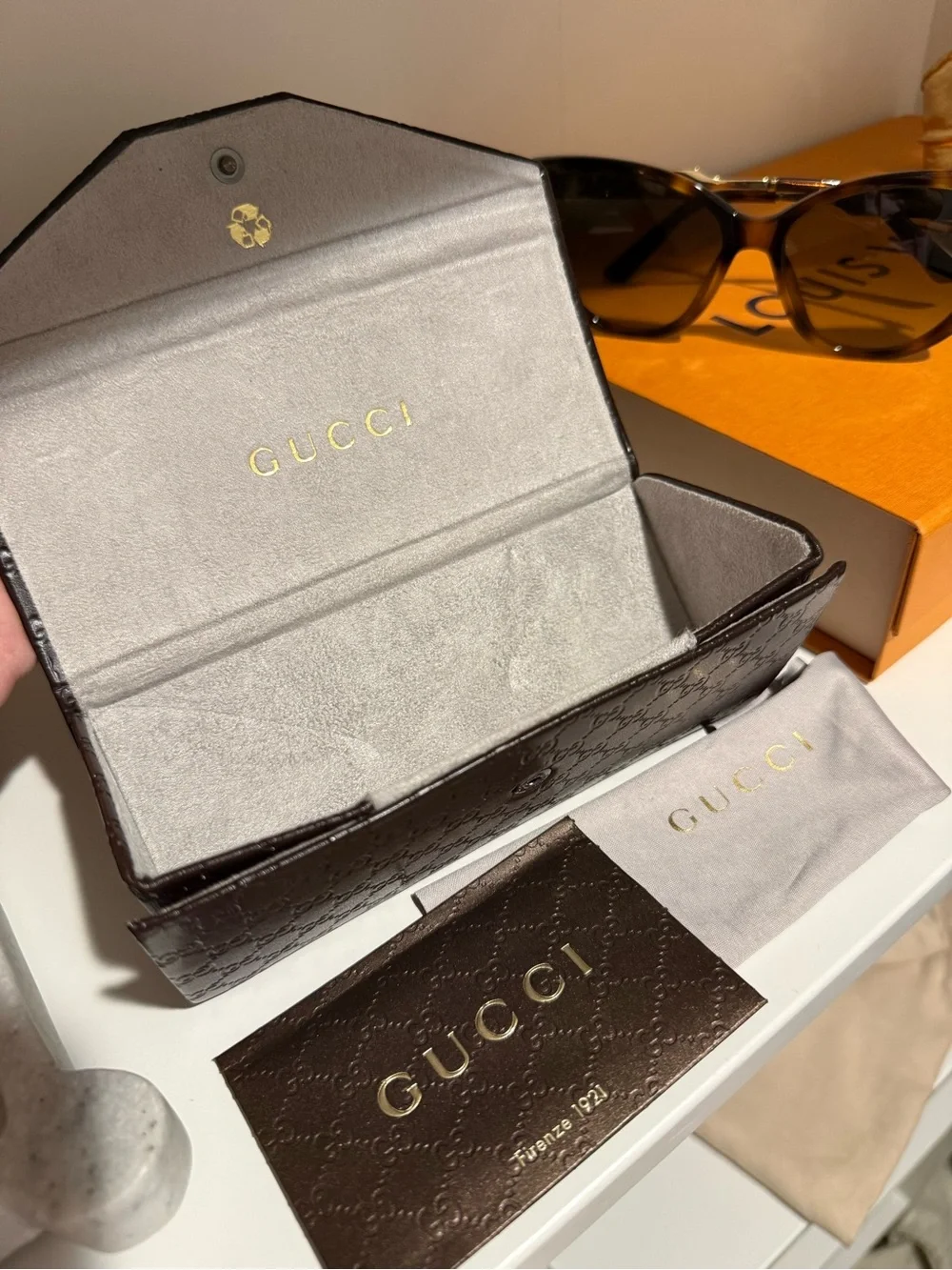 Gucci stylish cat